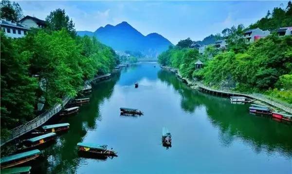 中國古鎮(zhèn)：淺析32個中國最美古鎮(zhèn)！