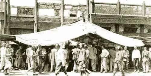 打開(kāi)文化之門(mén)，天橋有了博物館
