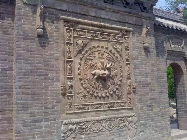 中國(guó)古建筑中的雕刻藝術(shù)，精美絕倫