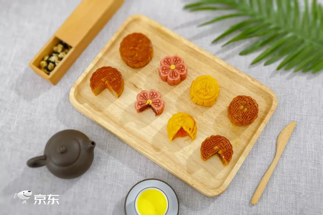 中秋月餅包裝設(shè)計(jì)，創(chuàng)意滿滿的包裝設(shè)計(jì)