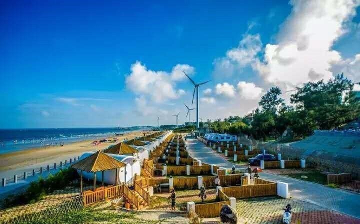 翡翠灣，在遼闊的海洋前做回?zé)o憂快樂(lè)的自我