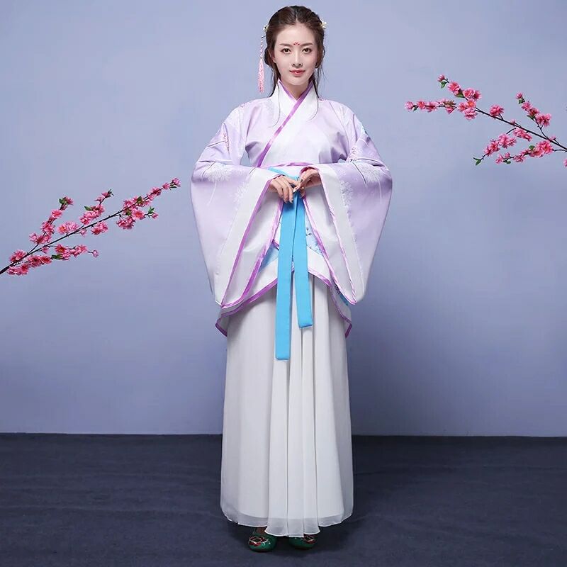 襦裙套裝仙女漢服，中國風(fēng)曲裾齊腰古裝圖片