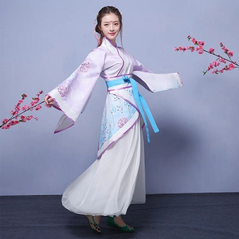襦裙套裝仙女漢服，中國風(fēng)曲裾齊腰古裝圖片