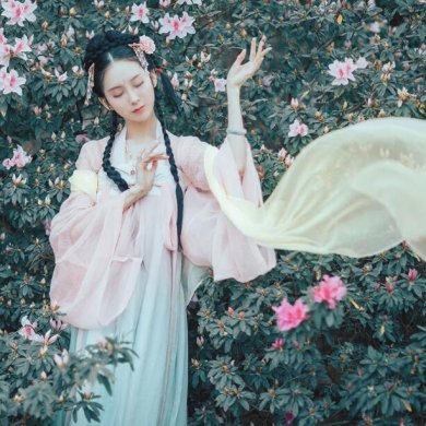 原創(chuàng)繡花齊胸襦裙，仙氣漸變清新漢服