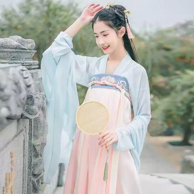 與漢服相遇，如沐春風(fēng)