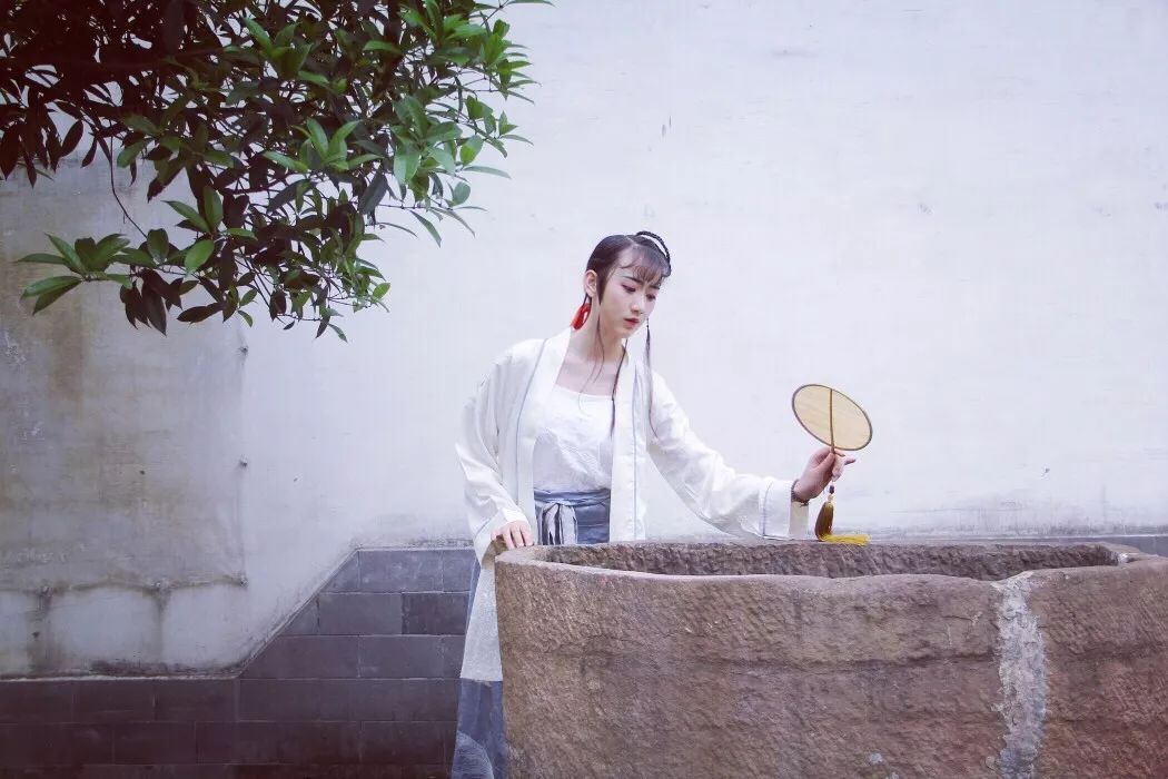 與漢服相遇，如沐春風(fēng)