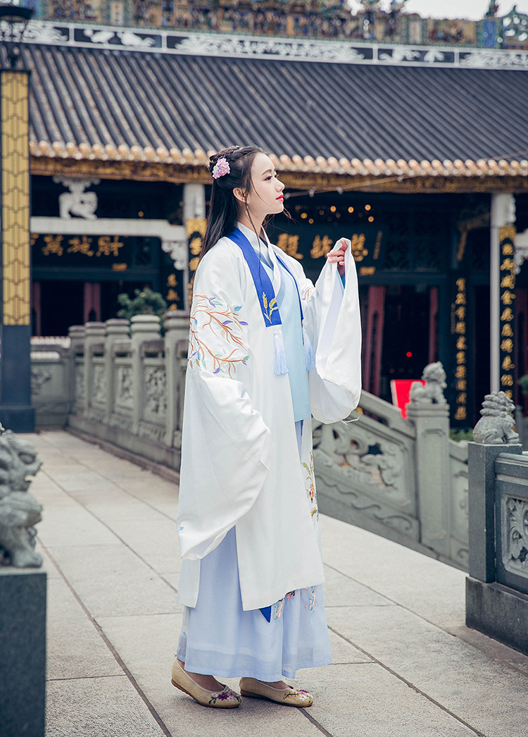 魏晉風(fēng)回雪襦裙?jié)h服，清新淡雅小鹿刺繡漢服