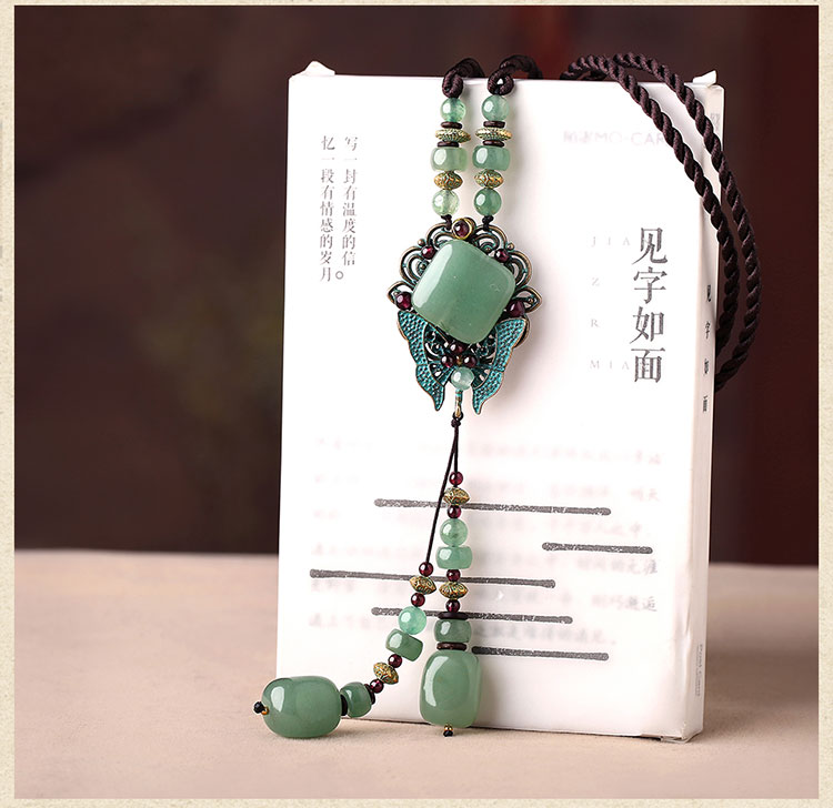 綠色東陵玉復(fù)古項鏈毛衣鏈