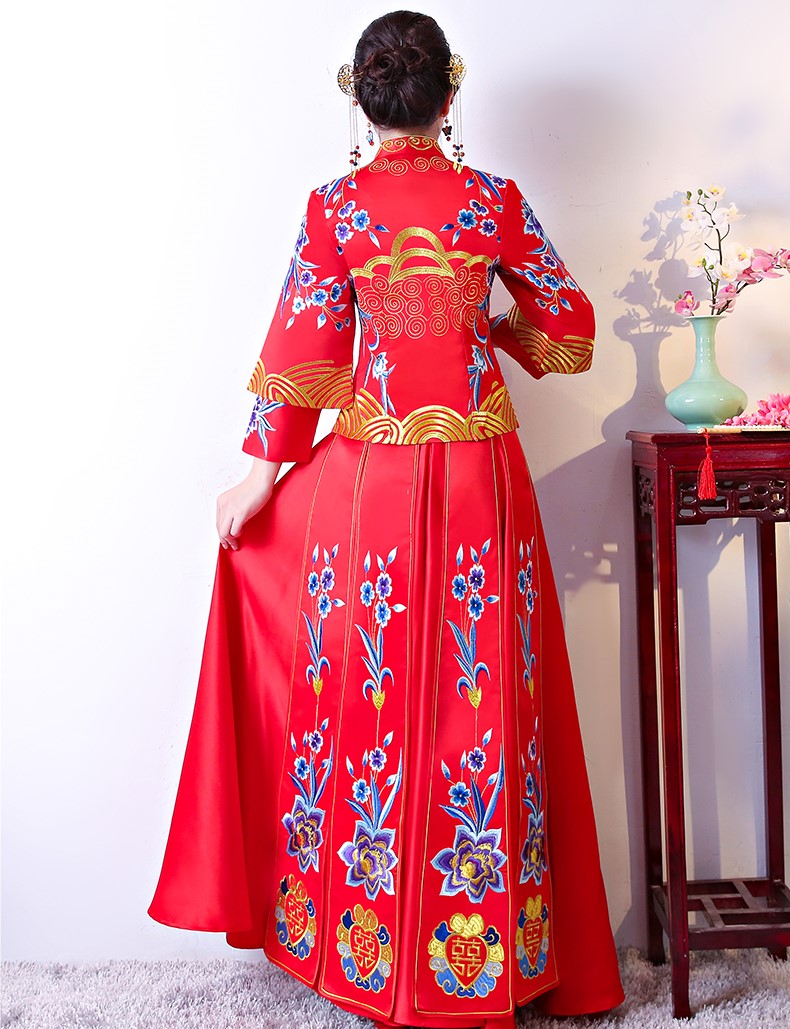 古典中國風(fēng)中式禮服，牡丹多喜刺繡新娘禮服