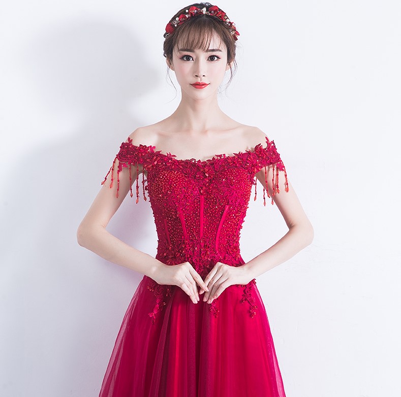 性感一字肩中式禮服，唯美流蘇珠花晚禮服