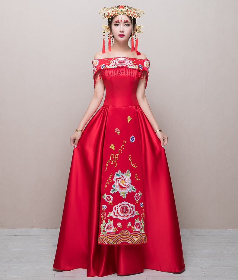 性感一字肩中式禮服，刺繡流蘇新娘禮服