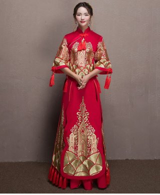 金絲刺繡中式禮服，唯美中國風(fēng)新娘禮服