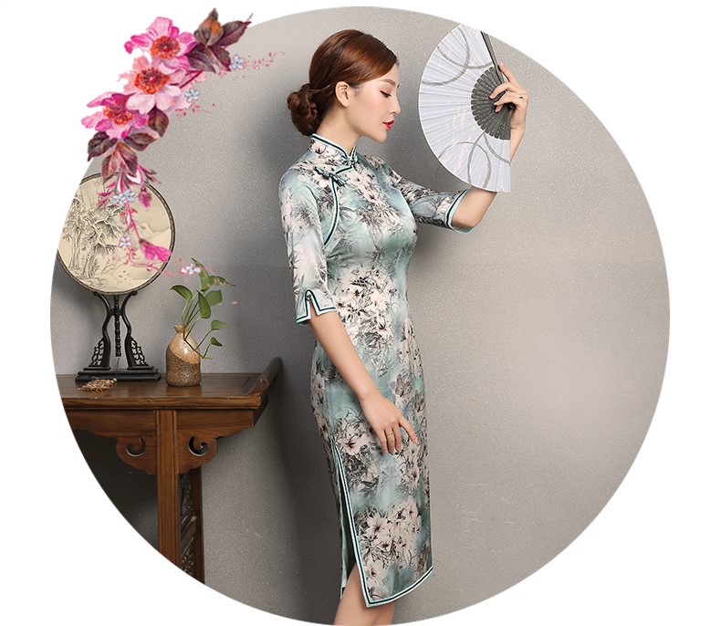 淡青色印花旗袍，芳顏中袖真絲旗袍裙