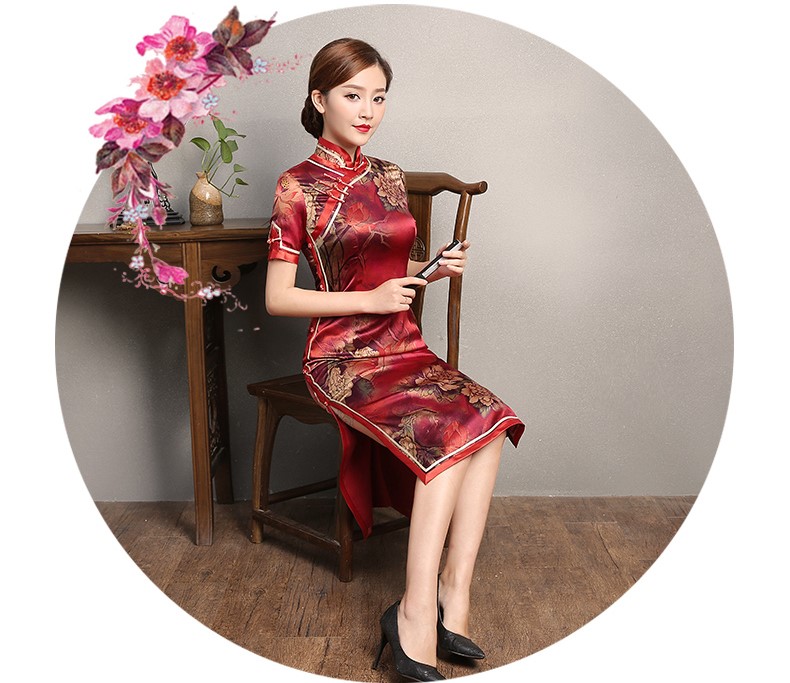 紅色復(fù)古風(fēng)情旗袍，短袖印花旗袍裙