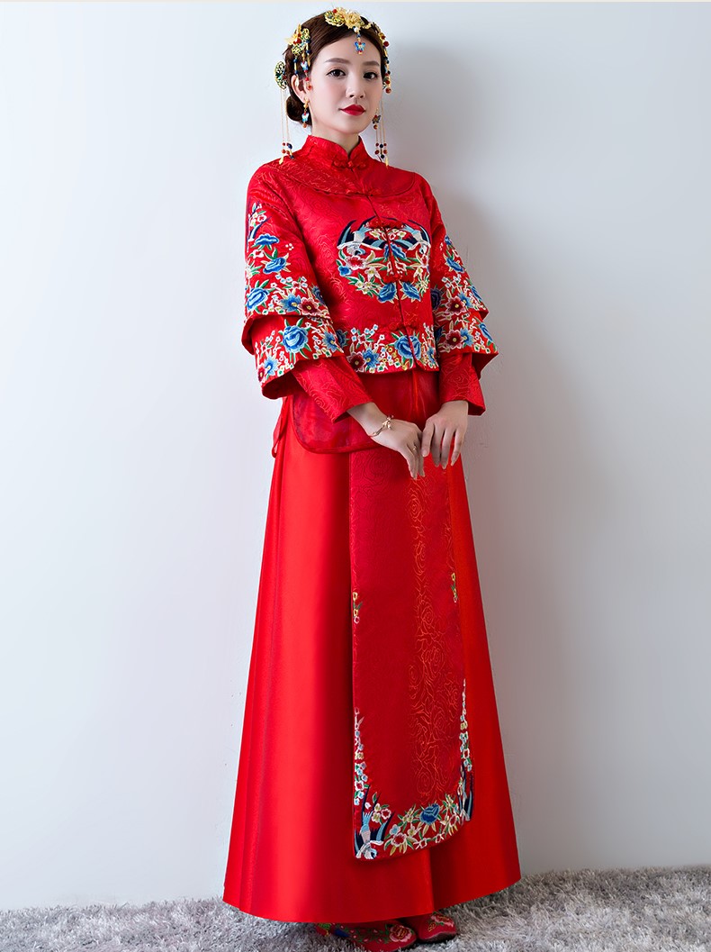 古色古香中式禮服，中國風(fēng)新娘結(jié)婚禮服
