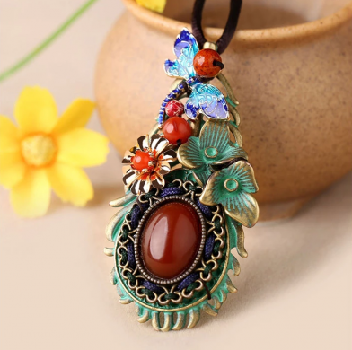 復(fù)古彩色羽毛花朵毛衣鏈，民族風(fēng)項(xiàng)鏈?zhǔn)罪? /></a></div><a href=