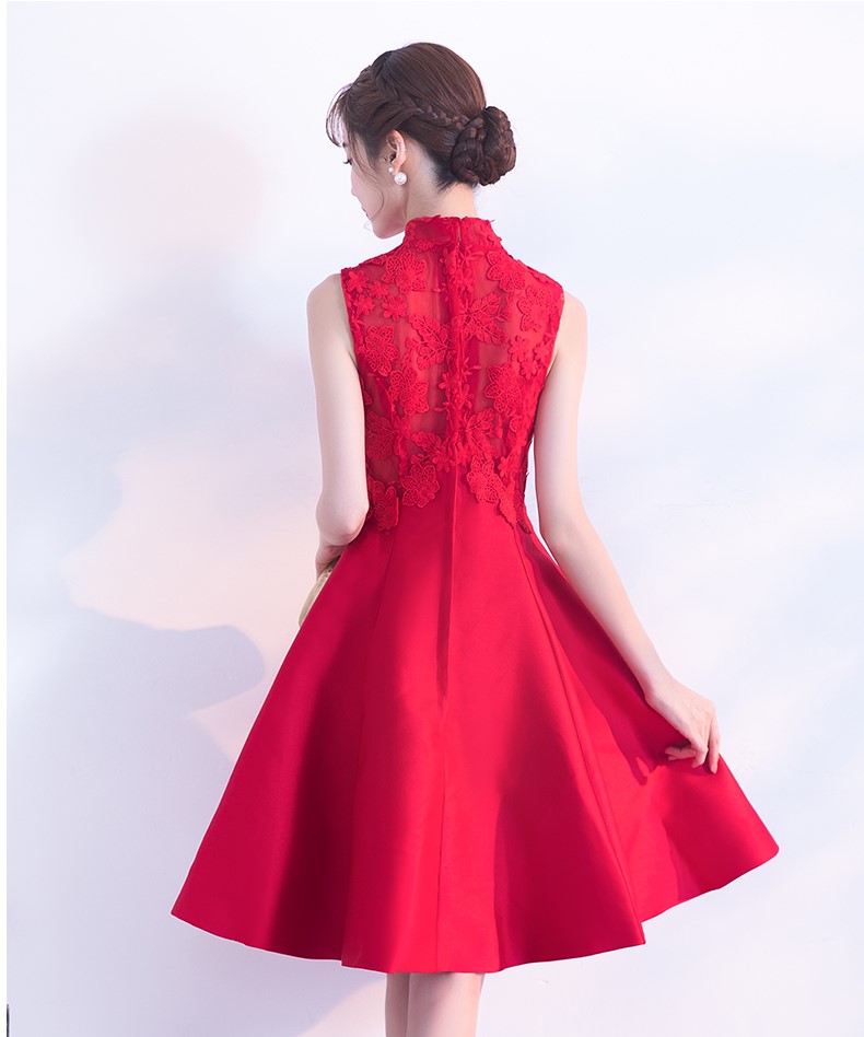 時(shí)尚無(wú)袖中式禮服，蕾絲繡花短款晚禮服