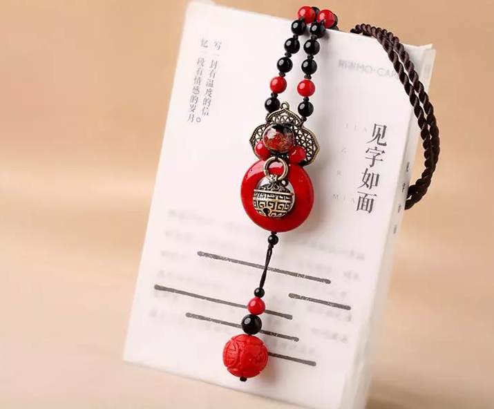 赤子心中國風(fēng)項(xiàng)鏈復(fù)古紅色吊墜毛衣鏈