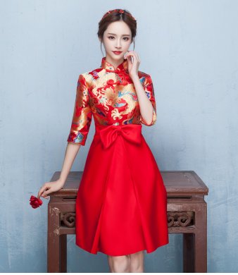 時(shí)尚典雅唯美中式禮服，短款奢華繡花禮服