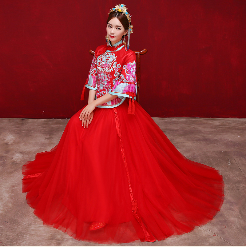 時(shí)尚復(fù)古設(shè)計(jì)中式禮服，唯美飄逸新娘禮服