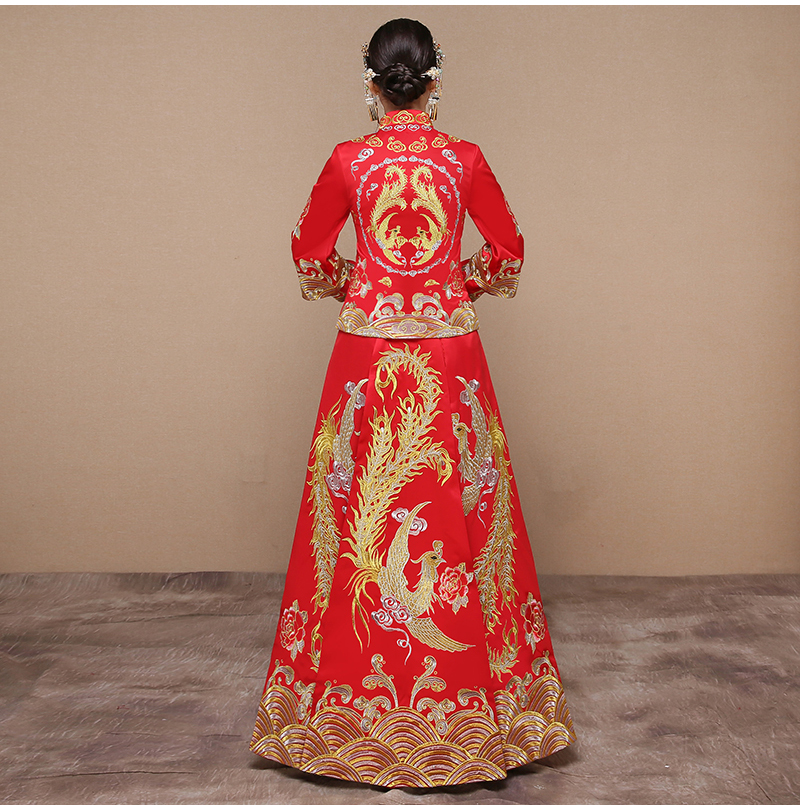 紅色龍鳳褂中式禮服，復(fù)古時(shí)尚中國(guó)風(fēng)新娘禮服