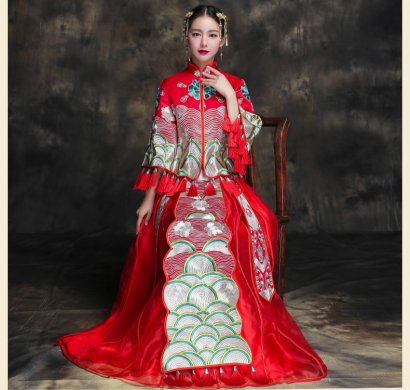 復(fù)古典雅新娘禮服，唯美中式結(jié)婚禮服