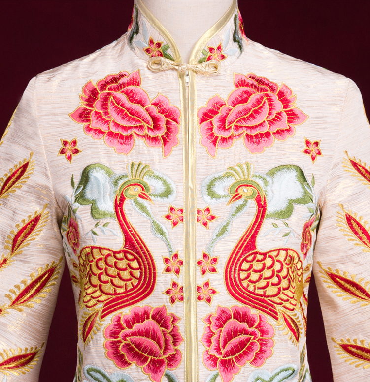 刺繡鳳凰白色中式嫁衣，結(jié)婚敬酒服旗袍修身