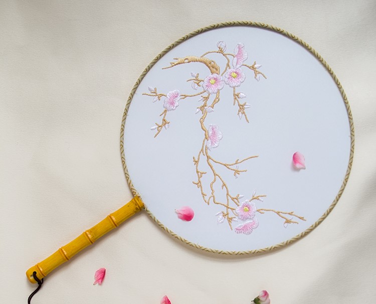 清新桃花刺繡團(tuán)扇，粉色韻味繡花宮扇工藝扇子