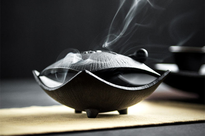 禪意粗陶茶道香爐，陶瓷檀香盤香薰?fàn)t。