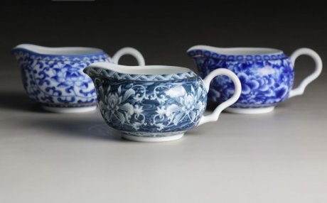 白瓷青花手繪公道杯，三款滿(mǎn)彩圖案功夫茶具