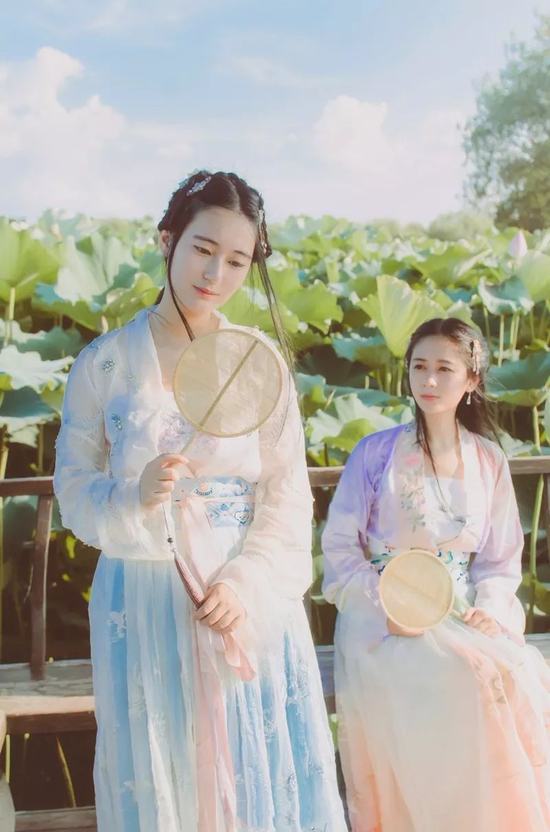 一組優(yōu)秀的古裝美女攝影賞析，韻味十足