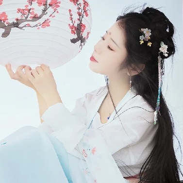 明媚江湖女生頭像，唯美古風(fēng)真人頭像
