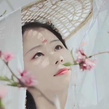 明媚江湖女生頭像，唯美古風(fēng)真人頭像