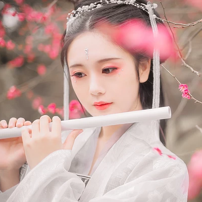 滿溢花香文藝女生頭像，唯美古風(fēng)真人頭像