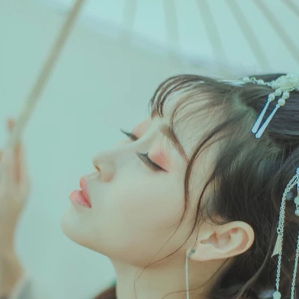 文藝漢服女生頭像，唯美古風真人頭像