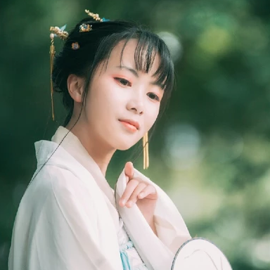 淡雅清新文藝帶團(tuán)扇女生頭像，唯美古風(fēng)頭像