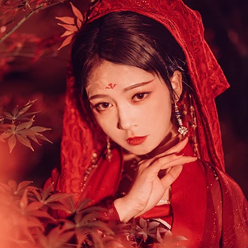 朱紅嬌艷女生頭像，唯美古風(fēng)真人頭像