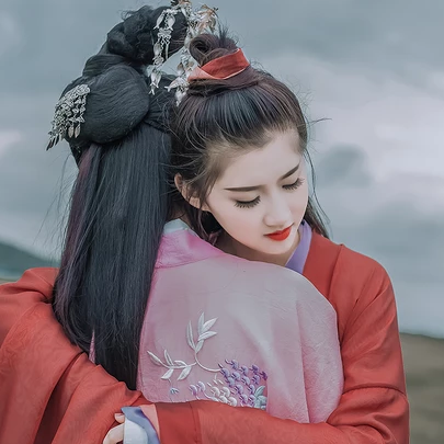 草原喝酒閨蜜頭像，唯美古風(fēng)真人頭像