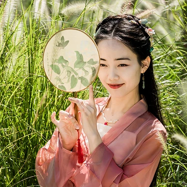 青春陽(yáng)光少女頭像，唯美古風(fēng)真人頭像