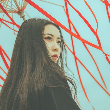 時(shí)尚漢服帶折扇女生頭像，唯美古風(fēng)真人頭像