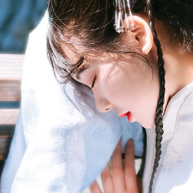 淡雅女生頭像，唯美古風(fēng)真人頭像