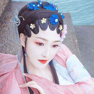 京劇花旦帶折扇女生頭像，唯美古風(fēng)真人頭像