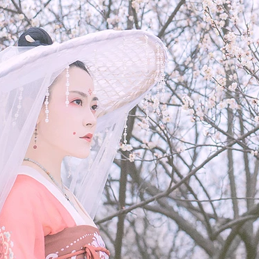 妖嬈女生頭像，唯美古風(fēng)真人頭像