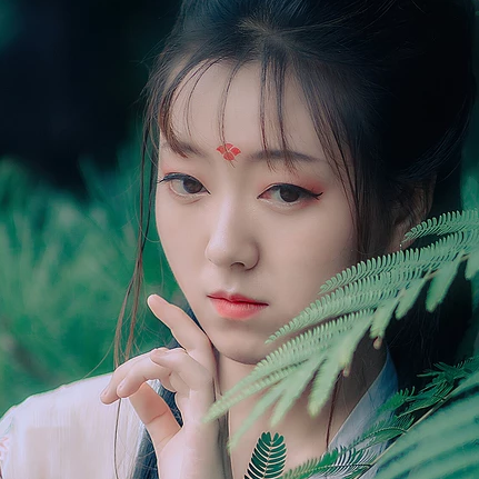 唯美漢服女生頭像，古風真人女子頭像