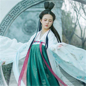 竹青風(fēng)悠女子清雅古風(fēng)頭像，唯美女生真人頭像