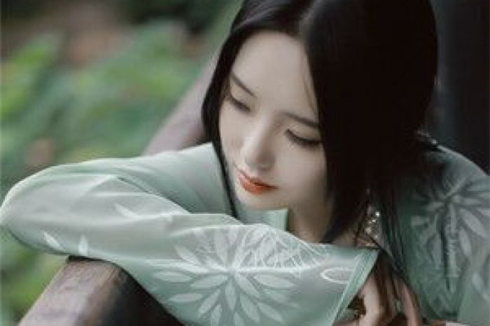 漢服美女慧質(zhì)蘭心古風(fēng)頭像，好看的女生qq頭像