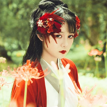 嬌艷彼岸花女生頭像，唯美古風(fēng)真人頭像