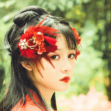 嬌艷彼岸花女生頭像，唯美古風(fēng)真人頭像