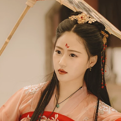 紅色帶傘女子頭像，唯美古風(fēng)真人頭像